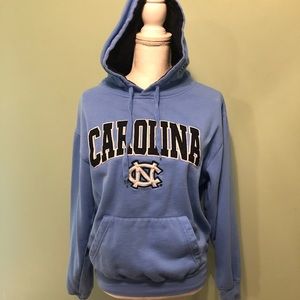 Carolina Tarheels sweatshirt